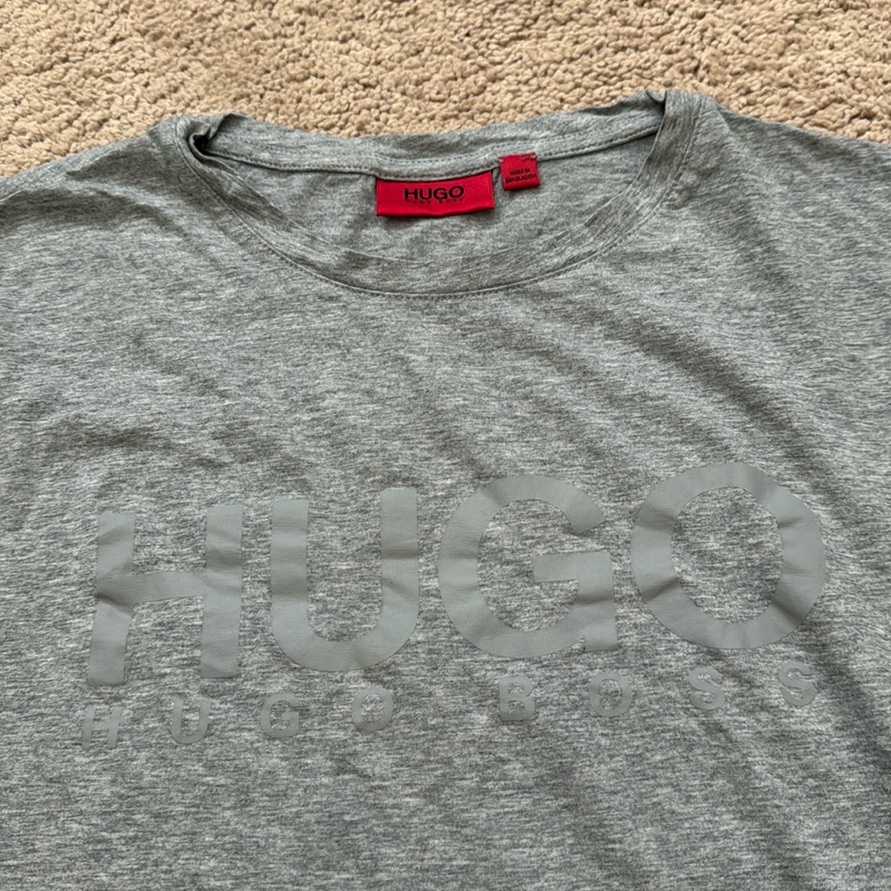 Men’s Hugo Boss T-Shirt L Gray